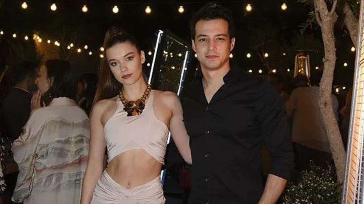 Afra Saraçoğlu, Mert Yazıcıoğlu ile 4 yıllık ilişkisini bitirdiğini duyurdu