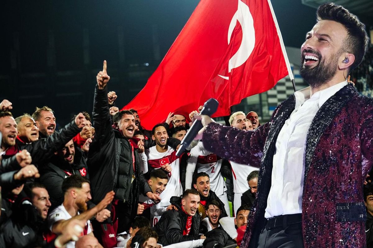 Milli takım için marş yazacak mı? Tarkan net konuştu
