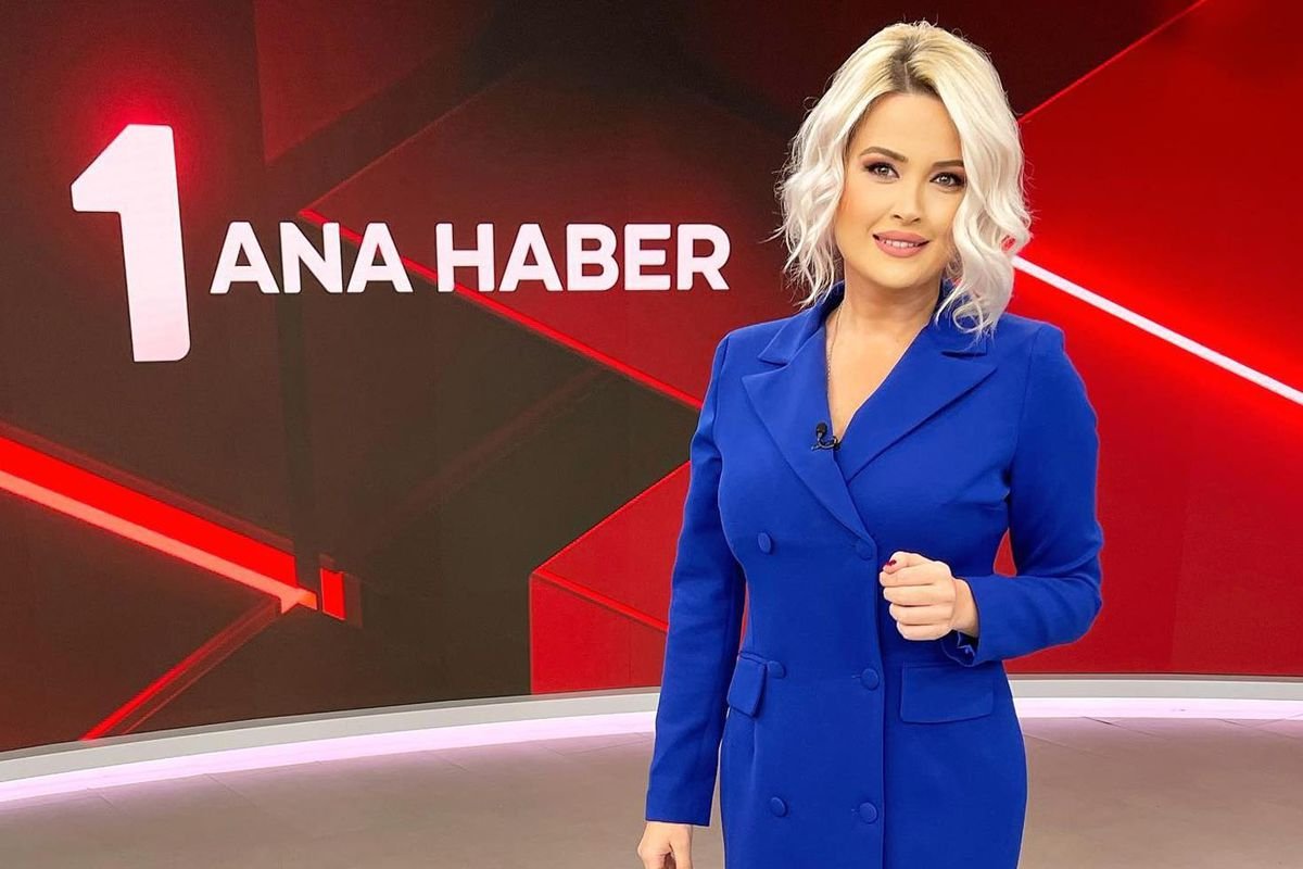 TRT 1 sunucusu Işıl Açıkkar, Anneler Günü mesajından sonra görevden alındı