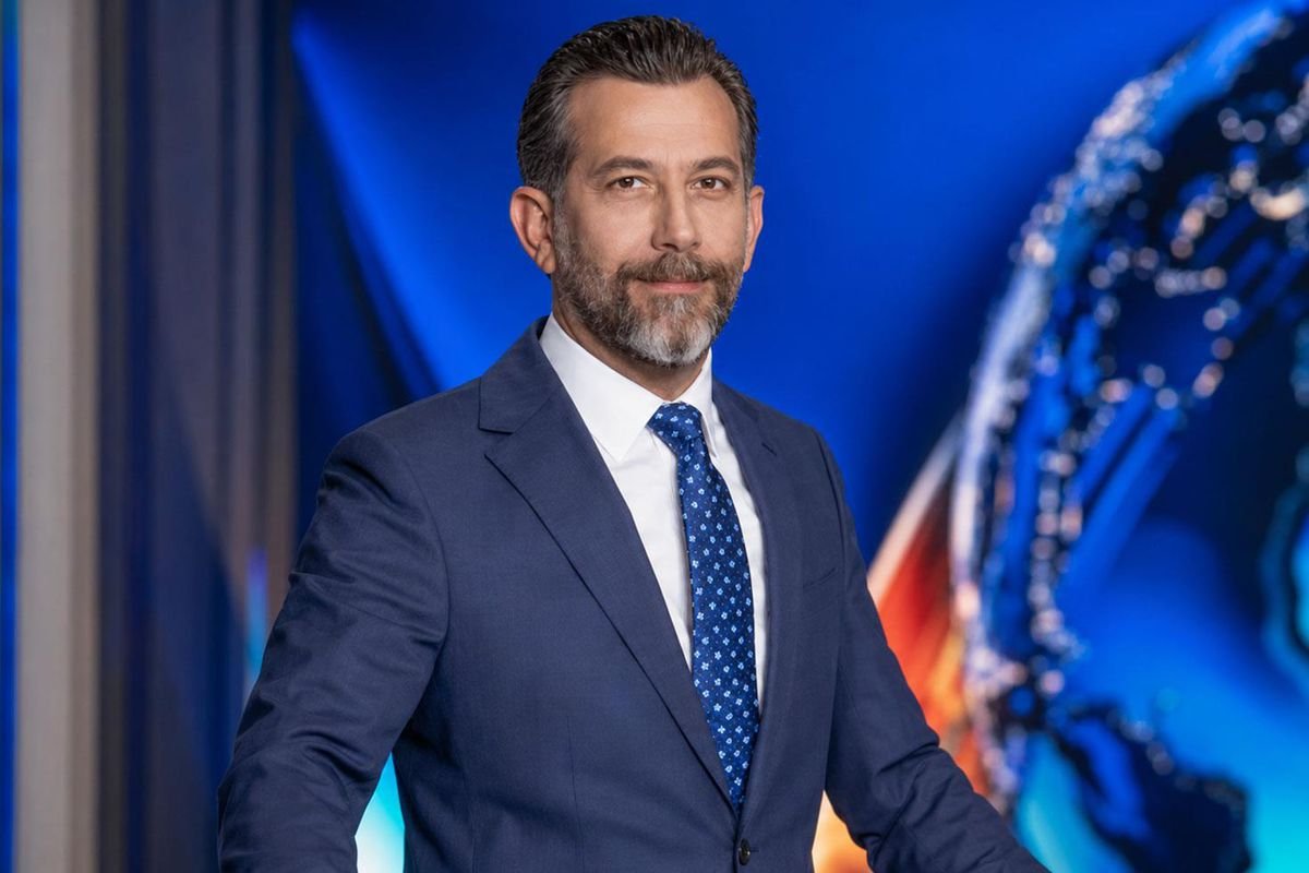Kanal D ana haber sunucusu Deniz Bayramoğlu’nun işine son verildi